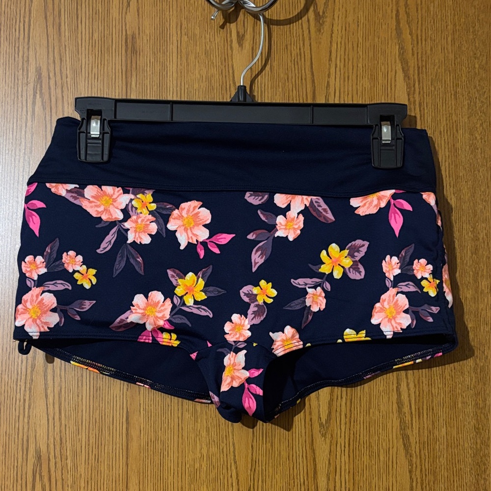 PINK Victoria's Secret Navy Floral Bike Shorts
